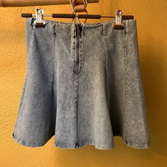Garage, Indigo Wash Skater Skirt, NWT, Size Small. - Picture 2 of 3